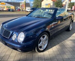 Mercedes-Benz Mercedes-Benz CLK 320 Cabrio