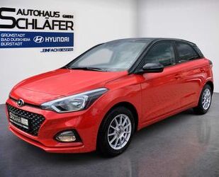 Hyundai Hyundai i20 blue 1.2 YES!+/Navi/Kamera/1Hand Gebrauchtwagen