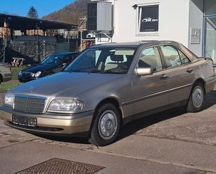 Mercedes-Benz Mercedes-Benz C 180 ELEGANCE Automatik * Klimaanla Gebrauchtwagen