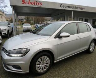 VW Volkswagen Golf VII 1,6 TDI Trendline Lim Gebrauchtwagen