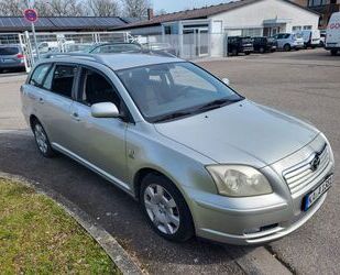 Toyota Toyota Avensis Combi 2.0 D-4D - Gebrauchtwagen