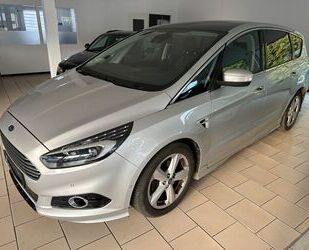 Ford Ford S-MAX Titanium BI TURBO, NAV.KAM.7 SITZ. 209P Gebrauchtwagen