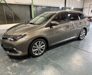 Toyota Toyota Auris Touring Sports Hybrid Executive (1.Ha Gebrauchtwagen