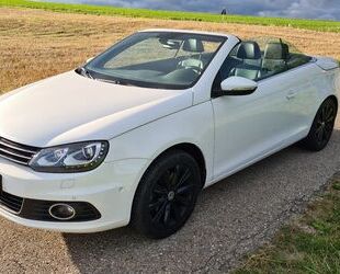 VW Volkswagen Eos 2.0TFSI DSG*Bi-Xenon*Leder*RFK*Navi Gebrauchtwagen