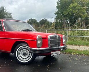 Mercedes-Benz Mercedes-Benz 250 114/8 Gebrauchtwagen