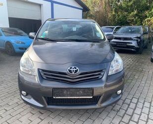 Toyota Toyota Verso Travel 7Sitzer/Navi/Kamera/Panor./PD Gebrauchtwagen