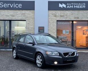 Volvo Volvo V50 Kombi 1.6D D2 Kinetic *2.HAND*SEHR GEPFL Gebrauchtwagen