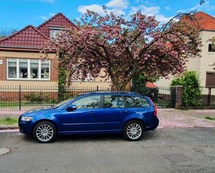 Volvo Volvo V50 T5 AWD Summum Summum Handschalter Gebrauchtwagen