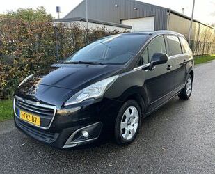 Peugeot Peugeot 5008 1.6 THP Style / 7 sitze / panorama da Gebrauchtwagen