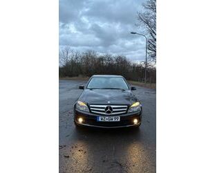 Mercedes-Benz Mercedes-Benz C 180 CGI BlueEFFICIENCY - Kompresso Gebrauchtwagen