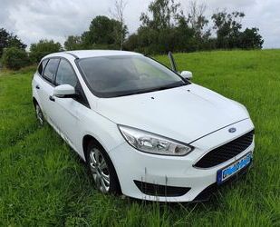 Ford Ford Focus 1,0 EcoBoost 74kW *Zahnriehmen NEU*AHK* Gebrauchtwagen