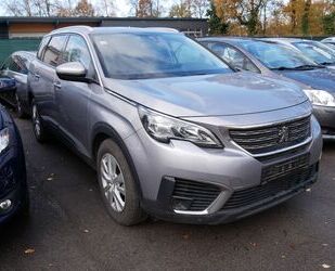 Peugeot Peugeot 5008 1,5 HDi*NAVI*LED*AUTOMATIK* Gebrauchtwagen