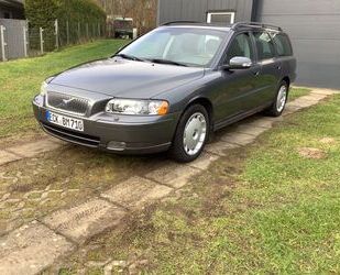 Volvo Volvo V70 2.5T Geartronic Edition Comfort Edition Gebrauchtwagen