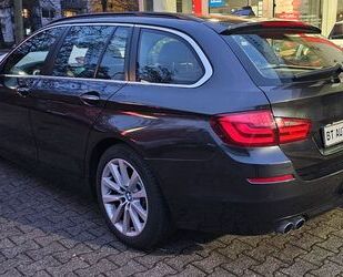 BMW BMW 525d Touring Voll Panorama HedUp AHK Leder So Gebrauchtwagen