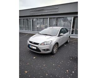 Ford Ford Focus 1,6 Ti Tüv Neu Gebrauchtwagen