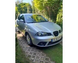 Seat Seat Ibiza 1.4 16V 63kW Klimaautomatik Gebrauchtwagen