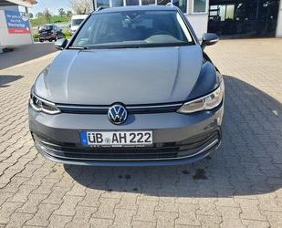 VW Volkswagen Golf Var. 1.5 eTSI Mildhybrid AHK NAVI Gebrauchtwagen