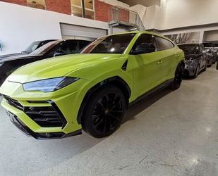 Lamborghini Lamborghini Urus 4.0 V8**VERDE SCANDAL MATT**23