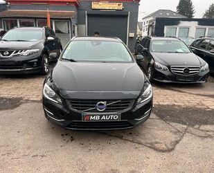 Volvo Volvo V60 D2 NAVI LEDER KLIMATRONIC EURO/6 Gebrauchtwagen