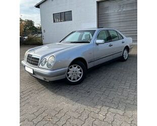 Mercedes-Benz Mercedes-Benz E 230 ELEGANCE Elegance Gebrauchtwagen