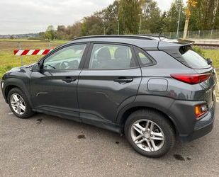 Hyundai Hyundai Kona 1.0 T-GDI mit Garantie, Display, Sitz Gebrauchtwagen