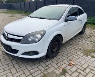 Opel Opel Astra H GTC Selection 