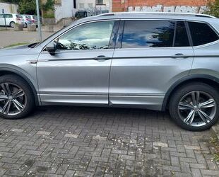 VW Volkswagen Tiguan Allspace R Line 2.0 TDI DSG 4MO Gebrauchtwagen