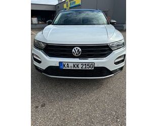 VW Volkswagen T-Roc 1.0 TSI Style I PANO I Navi I SHZ Gebrauchtwagen