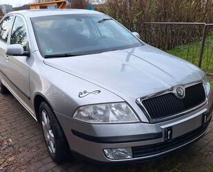 Skoda Skoda Octavia 1.6 tiptronic Elegance Elegance Gebrauchtwagen