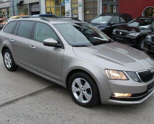 Skoda Skoda Octavia Combi 2.0 TDI *DSG*Style*DAB*SHZ*Nav Gebrauchtwagen