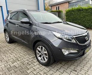 Kia Kia Sportage Dream Team 2WD/NAVI/LEDER/KAM./PDC/1. Gebrauchtwagen