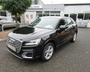 Audi Audi Q2 Sport 35 TFSI S-tronic NAVI AHK LED SOUND Gebrauchtwagen