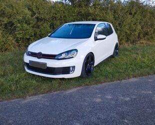 VW Volkswagen Golf 2.0 TSI DSG GTI Xenon Gebrauchtwagen