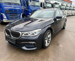 BMW BMW 740D*xDrive*ACC* MASSAGE *STANDHE *LUFT*M PAKE Gebrauchtwagen