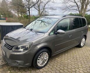 VW Volkswagen 7 SITZER Touran 1.2 TSI Comfortline AHK Gebrauchtwagen