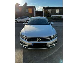 VW Volkswagen Passat Variant 2.0 TDI SCR DSG Business Gebrauchtwagen