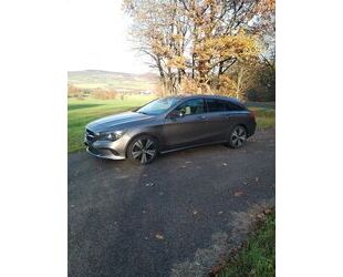 Mercedes-Benz Mercedes-Benz CLA 180 Shooting Brake CLA 180 d Sho Gebrauchtwagen