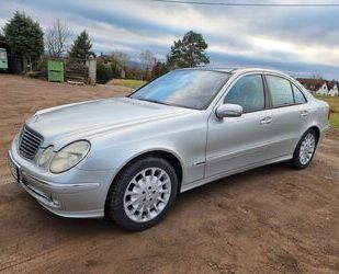 Mercedes-Benz Mercedes-Benz E 320 CDI AVANTGARDE W211 *AHK*LEDE Gebrauchtwagen