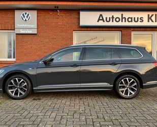 VW Volkswagen Passat Var. Elegance TDi DSG R-Line/IQ. Gebrauchtwagen