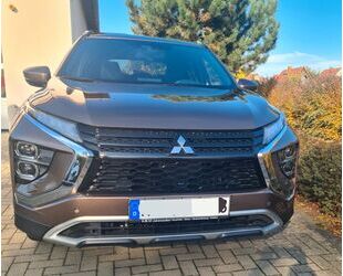 Mitsubishi Mitsubishi Eclipse Cross 2.4 PLUG-IN HYBRID 4WD Se Gebrauchtwagen