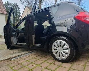 Kia Kia ceed / Ceed 1.4 CVVT EX EX Gebrauchtwagen