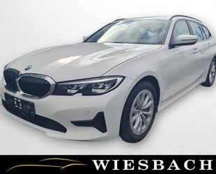 BMW BMW 330e Aut. Touring / Live-Cocp. / Assist-Paket Gebrauchtwagen