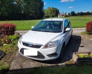 Ford Ford Focus 1,6 Style Style Gebrauchtwagen