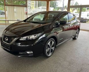 Nissan Nissan Leaf Option Tekna 40Kw/h Gebrauchtwagen