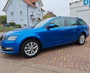 Skoda Skoda Octavia Combi Style LED Teilleder Navi ACC A Gebrauchtwagen