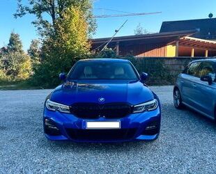 BMW BMW 320d M Sport Automatik M Sport / Harman Kardon Gebrauchtwagen