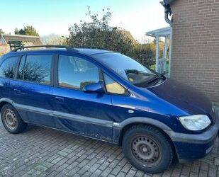 Opel Opel Zafira, AHK, 8- fach bereift, Klima Gebrauchtwagen