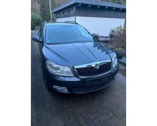 Skoda Skoda Octavia 2.0 TDI DPF DSG Elegance Combi Elega Gebrauchtwagen