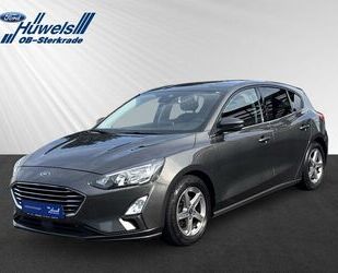 Ford Ford Focus Titanium 1.5 EcoBoost +ACC+PDC+NAVI+WKR Gebrauchtwagen