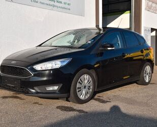 Ford Ford Focus Lim. 1.5 TDCI Business Navi Klimaautom. Gebrauchtwagen